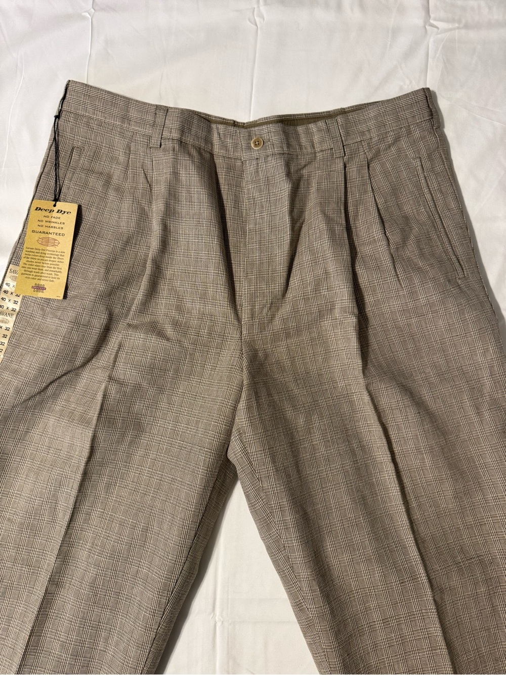 Savane Men's Pleated Dress Pants in Light Brown Plaid NWT 40x32